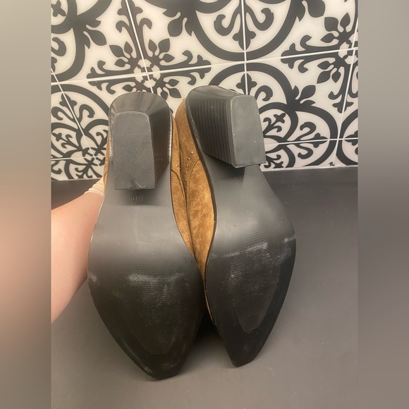 Newww!!Seven7 Dallas Faux Suede Ankle Boot Size 10 - Picture 8 of 10